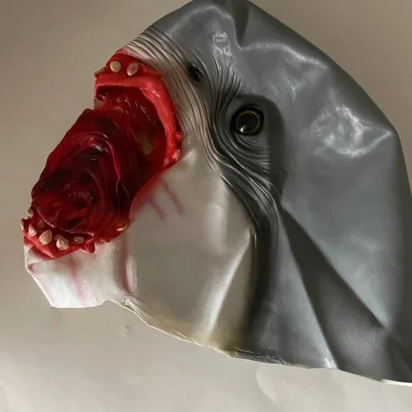 Shark Mask - Picture 3 of 4